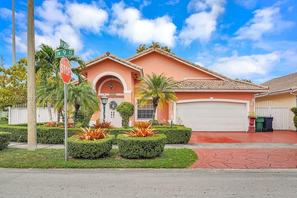14199 SW 9th Street, Miami, FL 33184