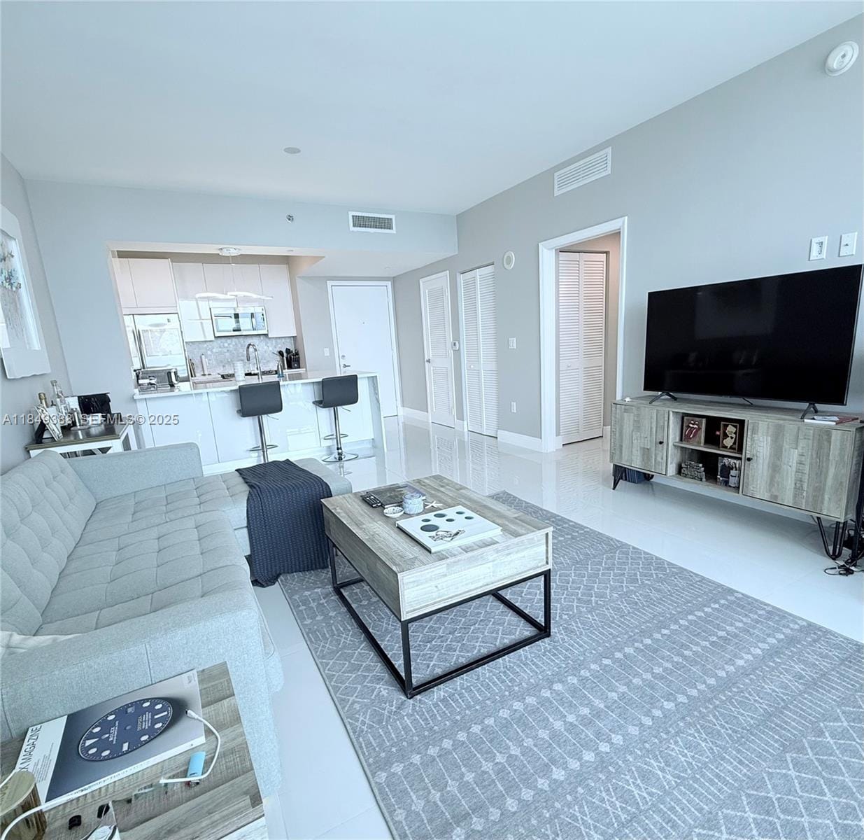 951 Brickell Avenue 3402, Miami, FL 33131 photo 8