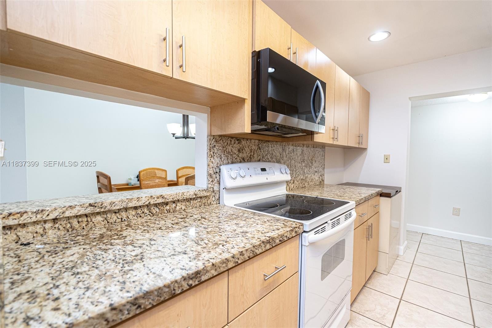 10214 SW 21st Terrace, Miami, FL 33165 photo 17