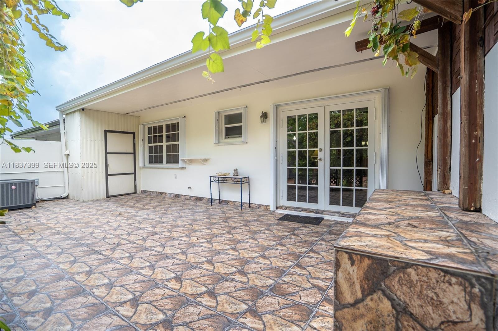 10214 SW 21st Terrace, Miami, FL 33165 photo 25