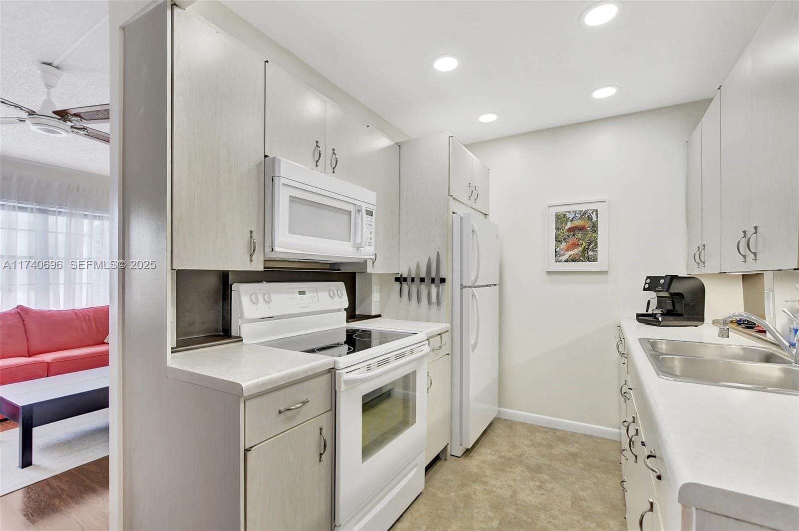 3034 Harwood D 3034, Deerfield Beach, FL 33442 photo 7