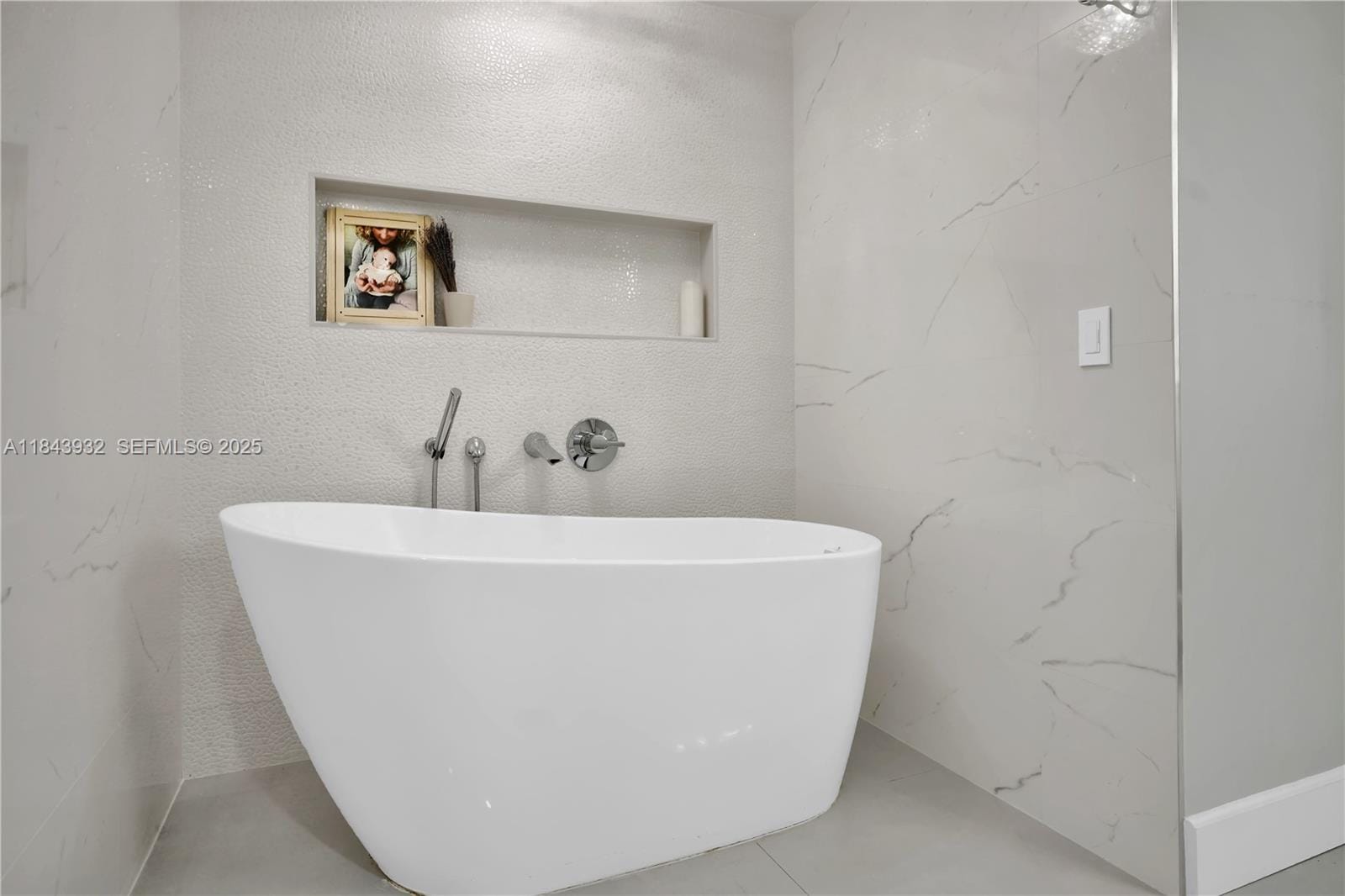 20 Calabria Avenue 302, Coral Gables, FL 33134 photo 21