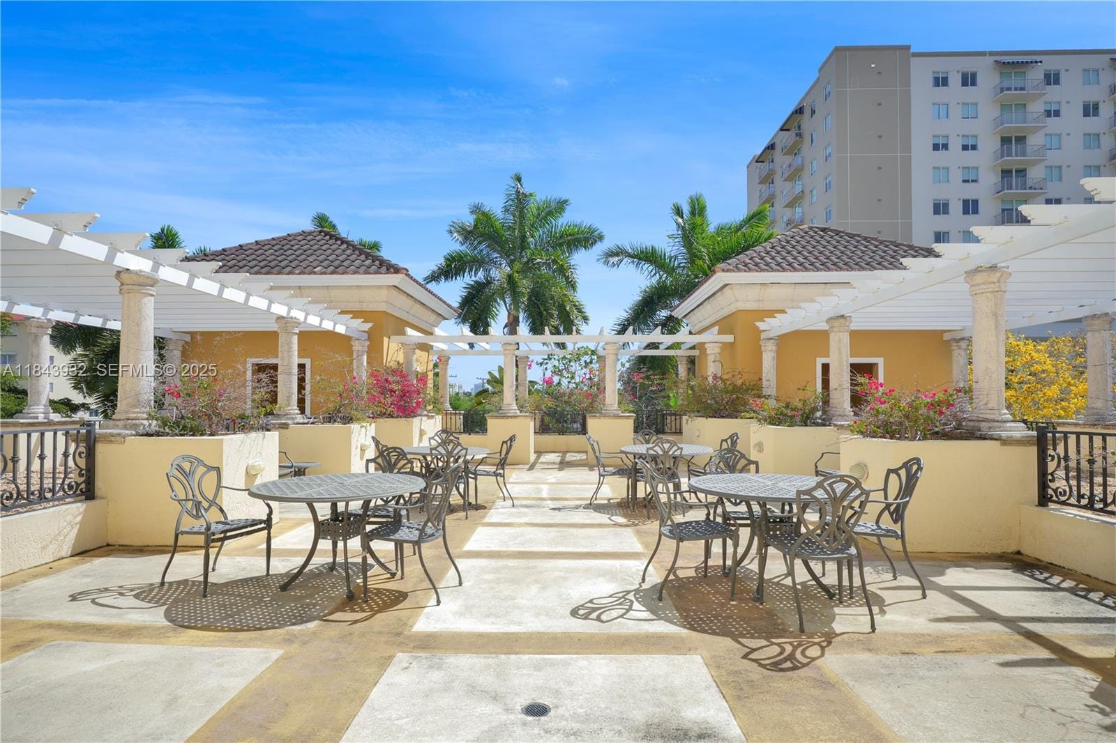 20 Calabria Avenue 302, Coral Gables, FL 33134 photo 25