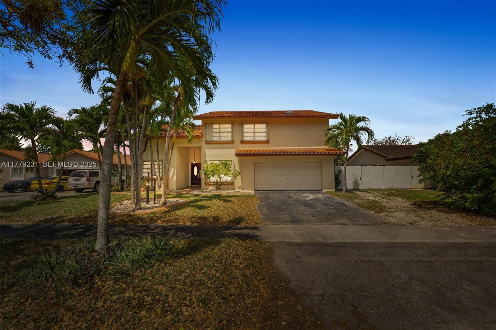 6345 NW 201st Lane, Hialeah, FL 33015