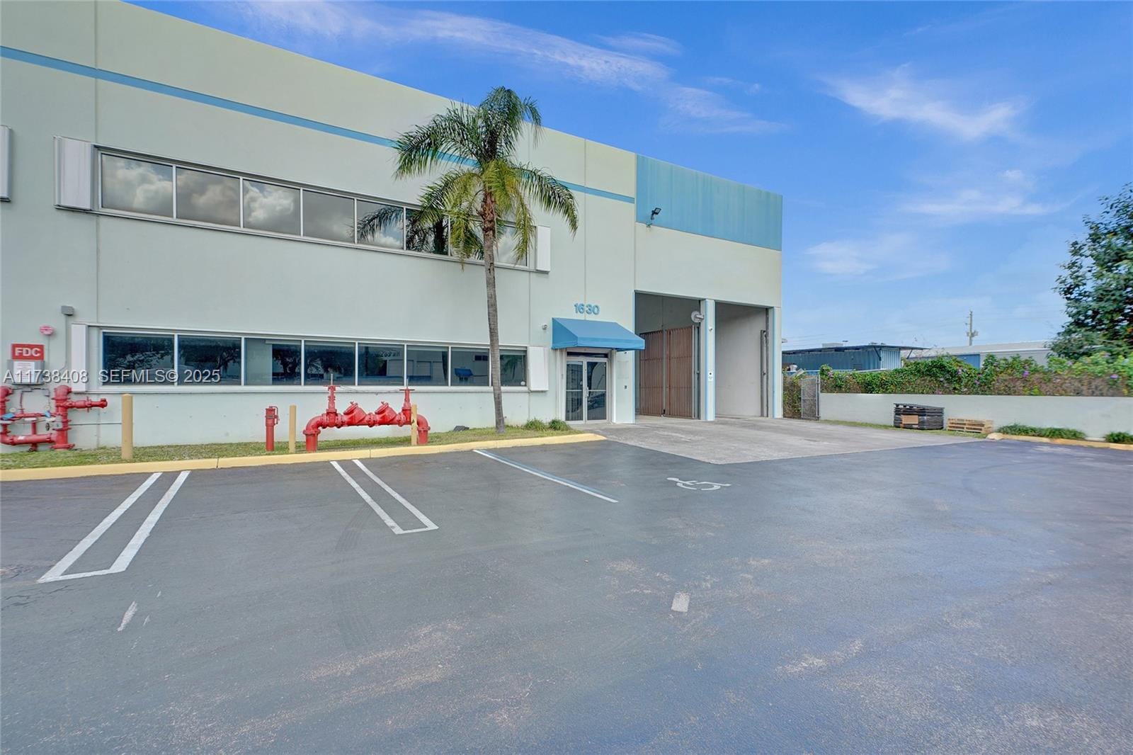 1630 NW 108th Avenue, Sweetwater, FL 33172