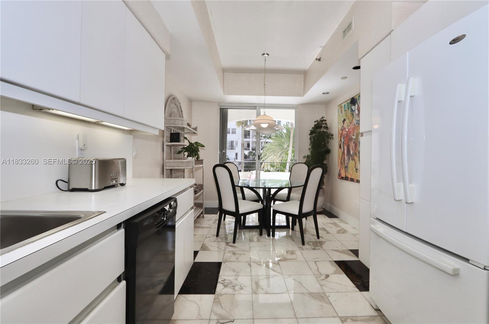 3900 Island Boulevard B204, Aventura, FL 33160 photo 11