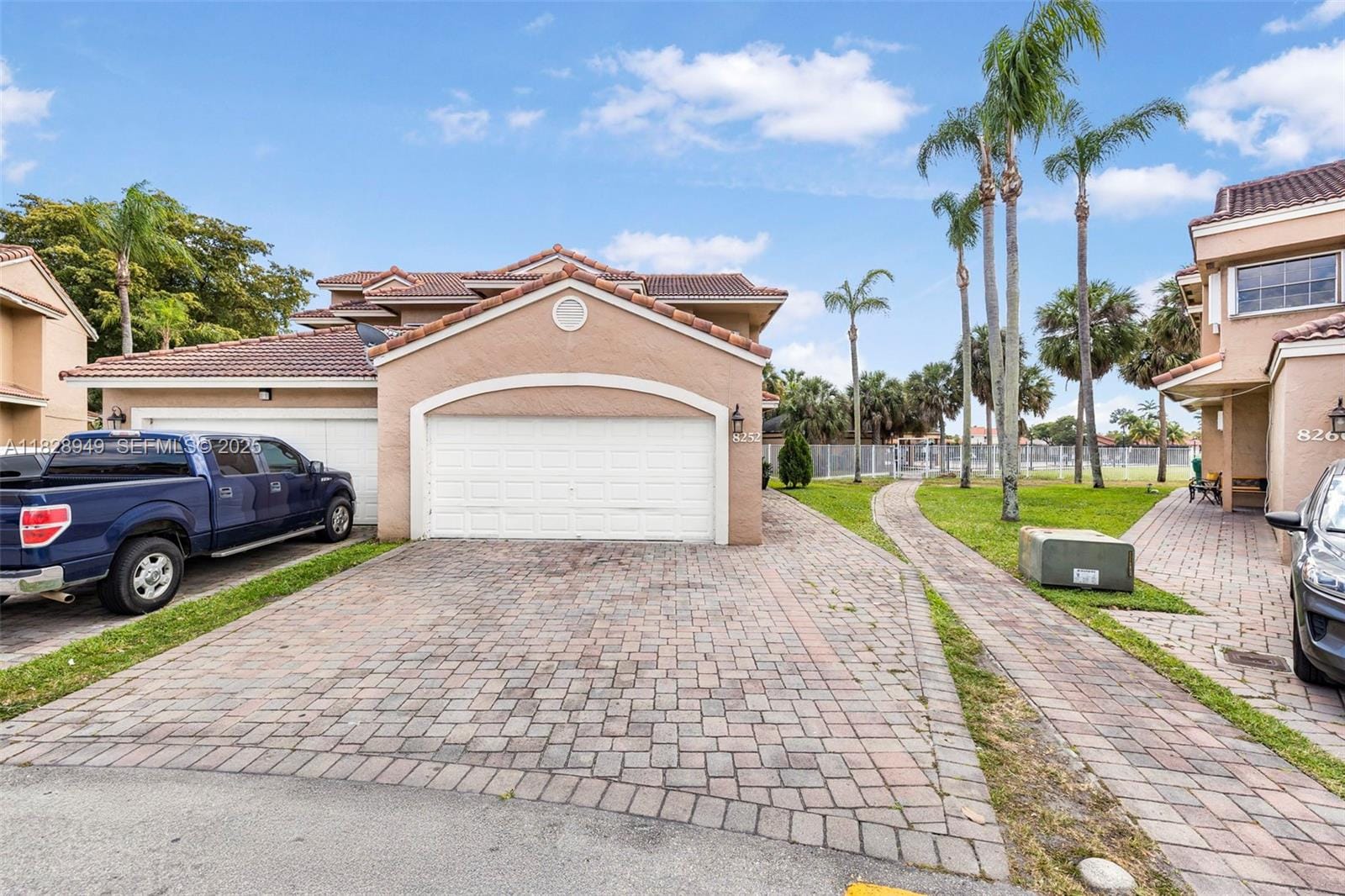 8252 NW 191st Lane 15R, Hialeah, FL 33015 photo 1