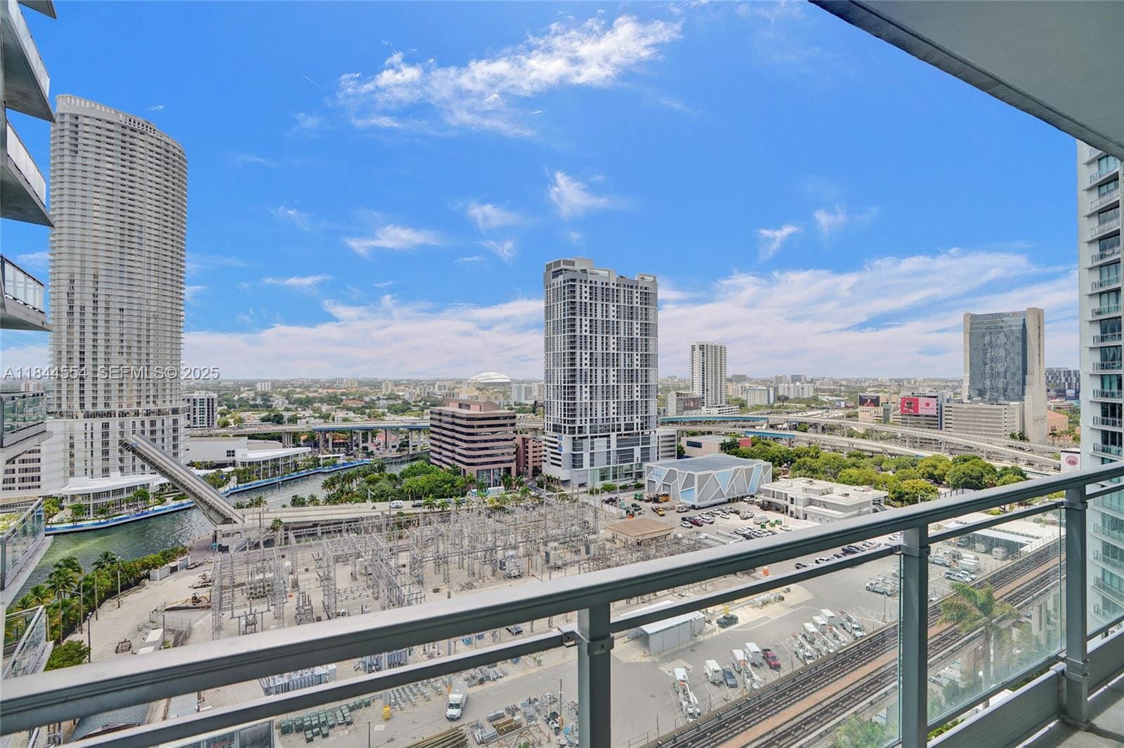 92 SW 3rd Street 2106, Miami, FL 33130 photo 23