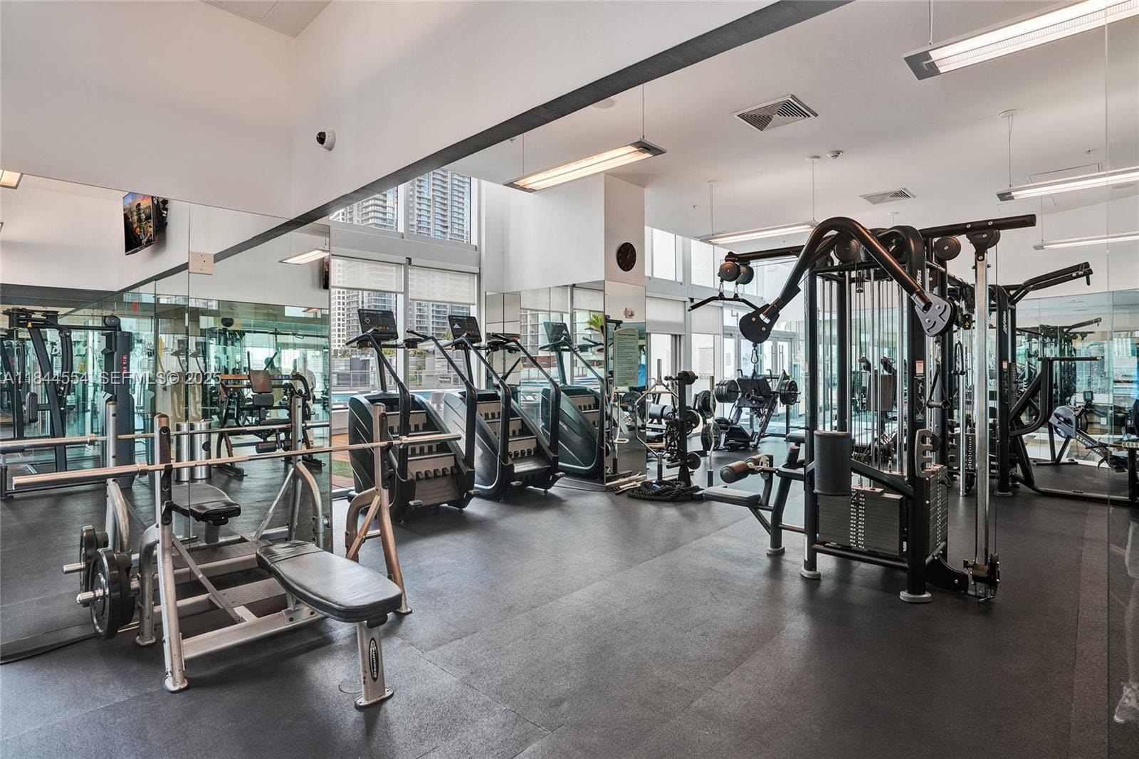 92 SW 3rd Street 2106, Miami, FL 33130 photo 27