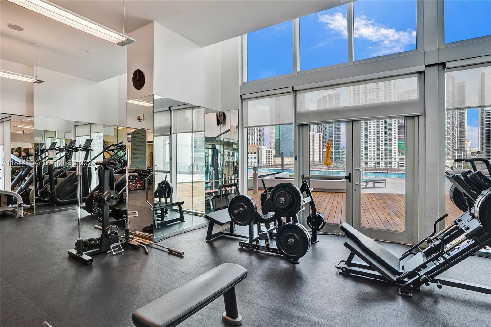 92 SW 3rd Street 2106, Miami, FL 33130 photo 28