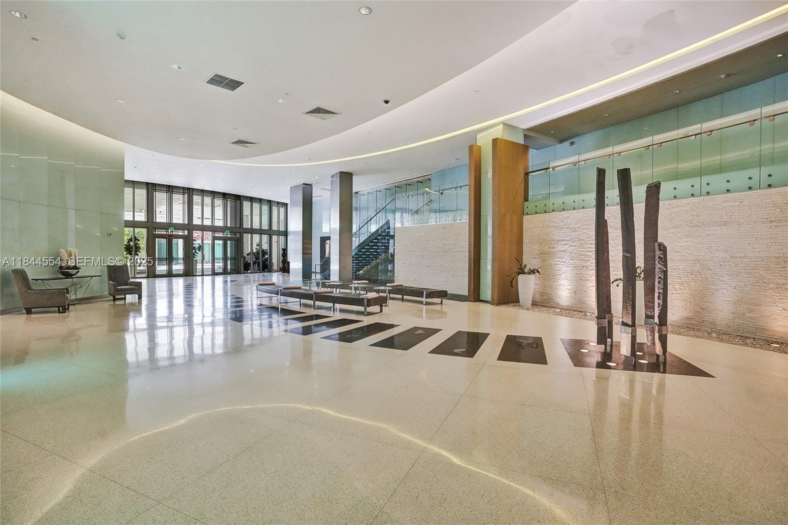 92 SW 3rd Street 2106, Miami, FL 33130 photo 29