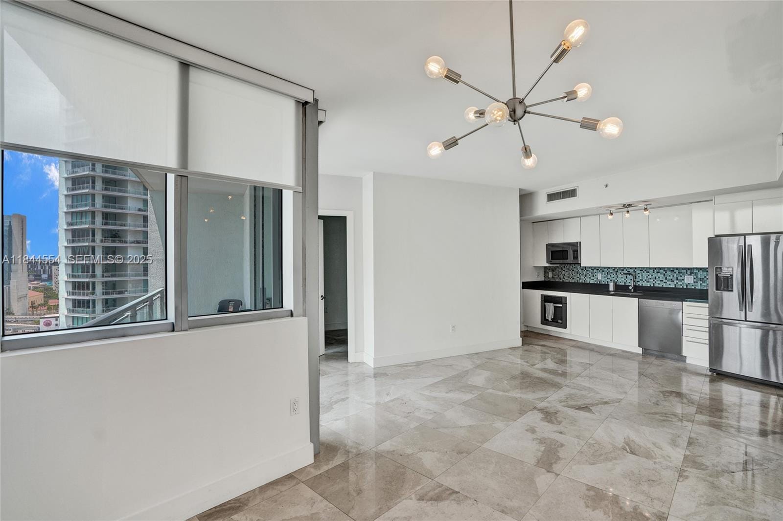 92 SW 3rd Street 2106, Miami, FL 33130 photo 8