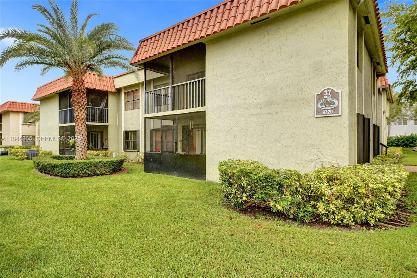 9720 Hammocks Boulevard 101, Miami, FL 33196