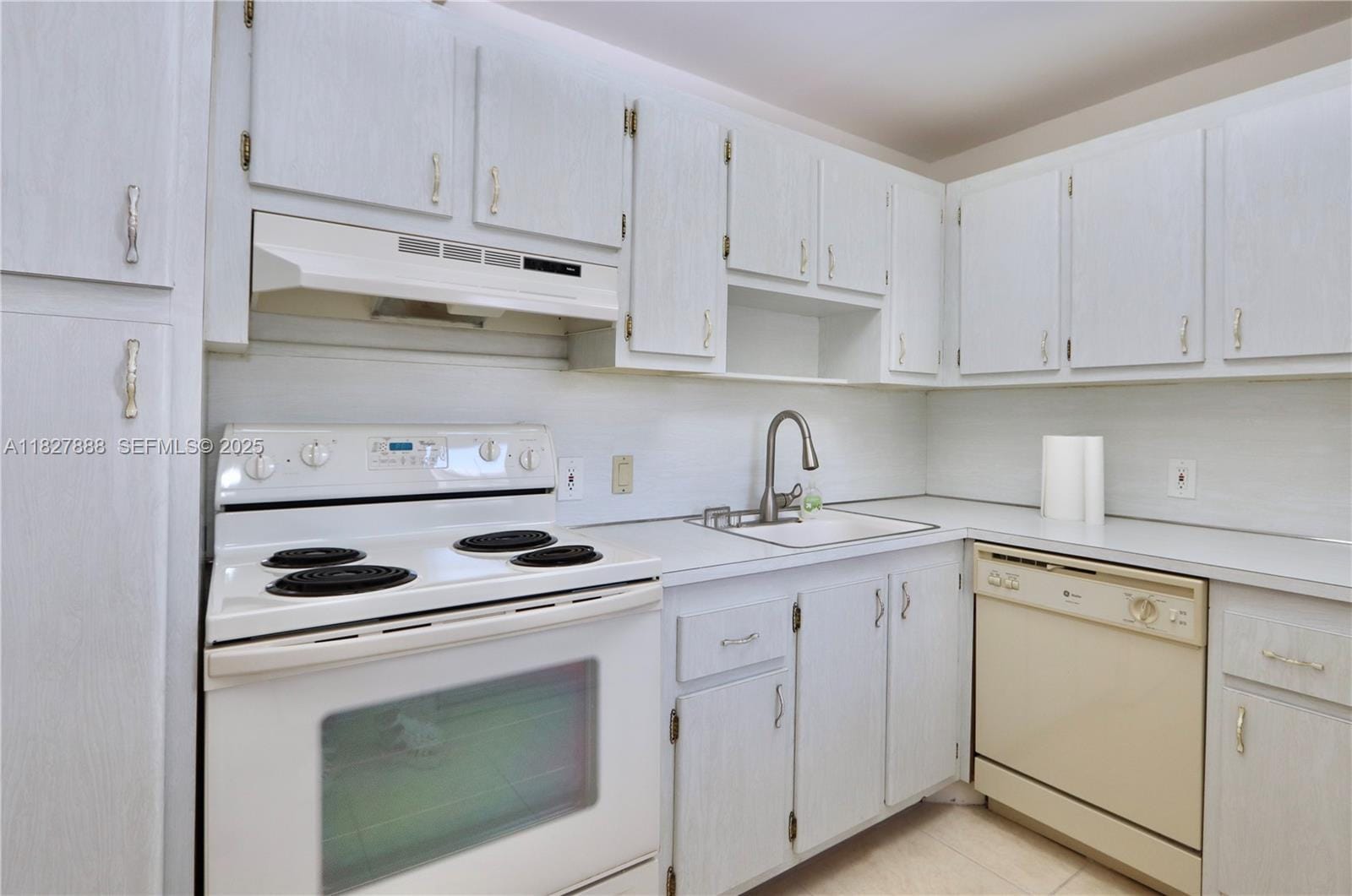 3475 N Country Club Drive 501, Aventura, FL 33180 photo 11