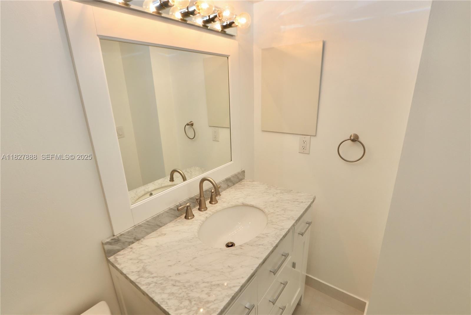 3475 N Country Club Drive 501, Aventura, FL 33180 photo 21