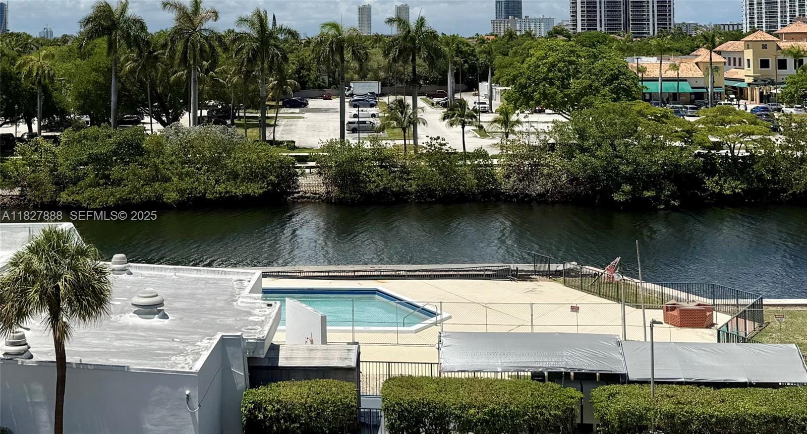 3475 N Country Club Drive 501, Aventura, FL 33180 photo 5