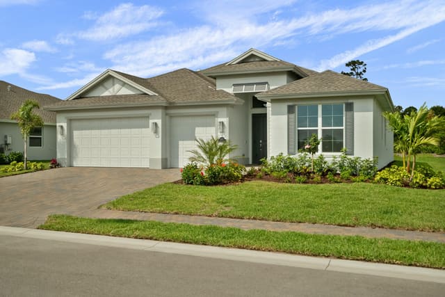6354 High Pointe Circle, Vero Beach, FL 32967