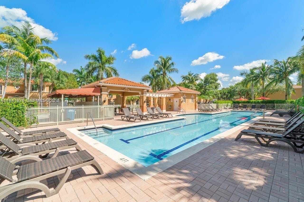 8424 NW 139th Terrace 2705, Miami Lakes, FL 33016 photo 27