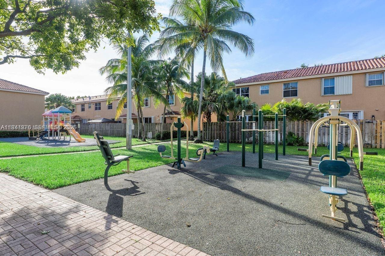 8424 NW 139th Terrace 2705, Miami Lakes, FL 33016 photo 30