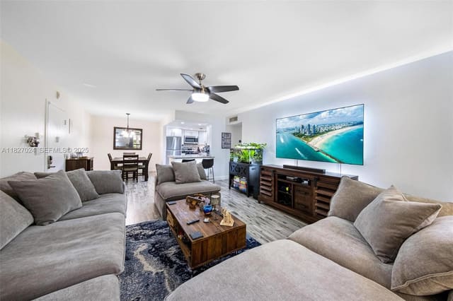 7925 SW 86th Street 903, sold in Kings Creek West Condo Bl, Miami, FL