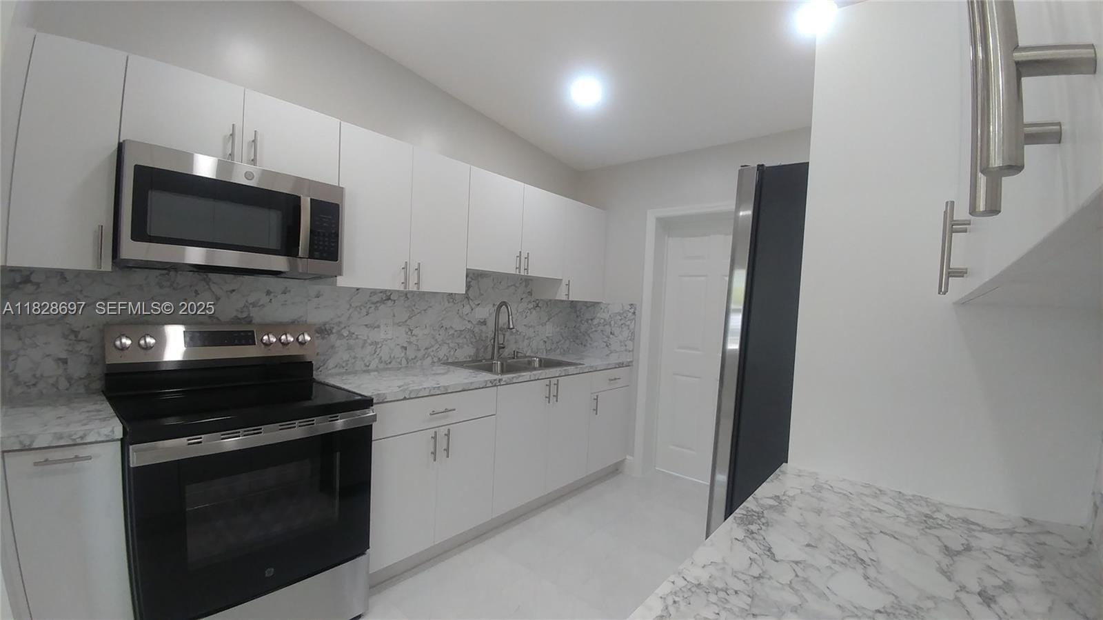 600 NE 12th Street, Homestead, FL 33030 photo 4