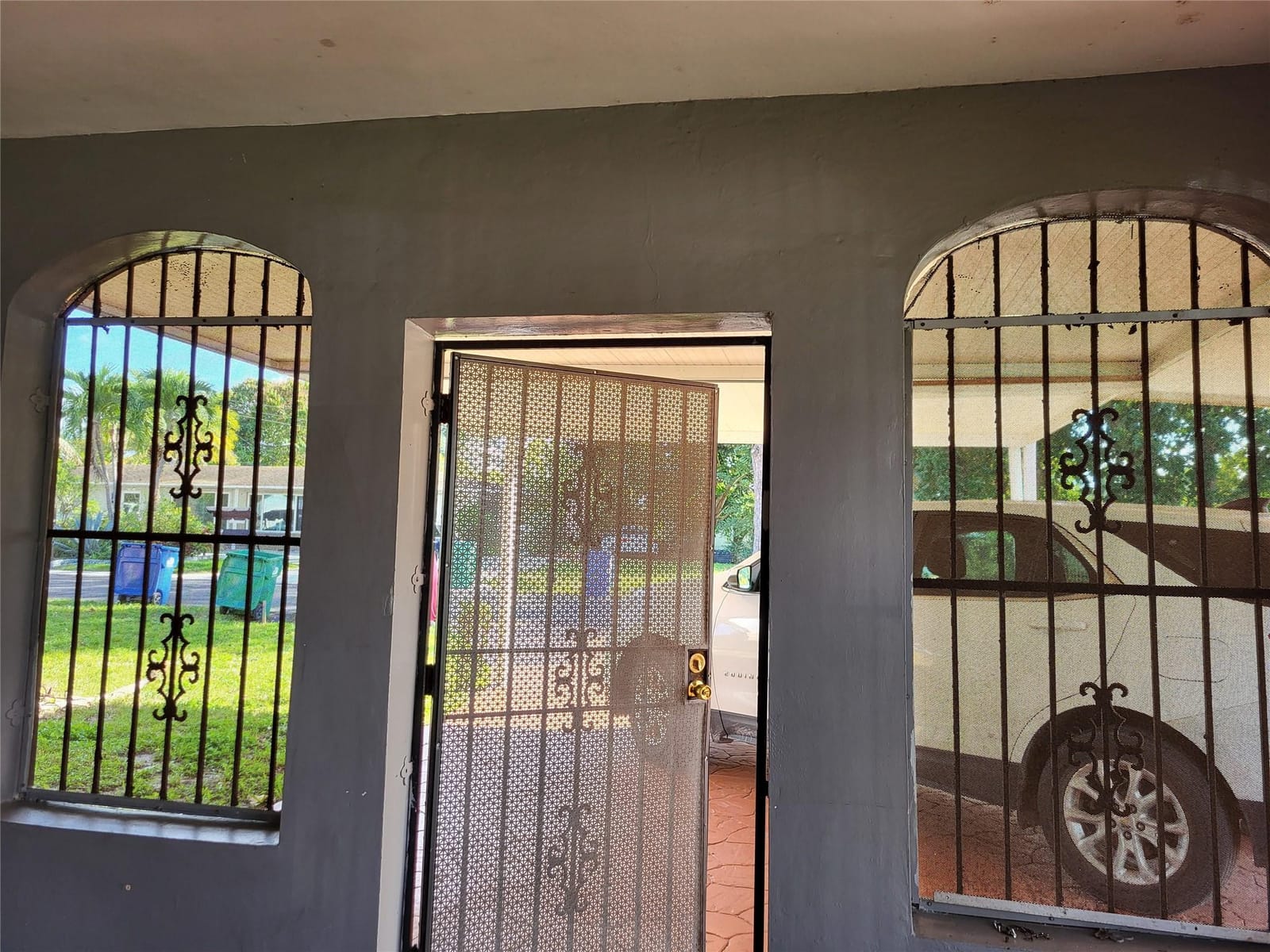 2495 NW 111th Street, Miami, FL 33167 photo 9