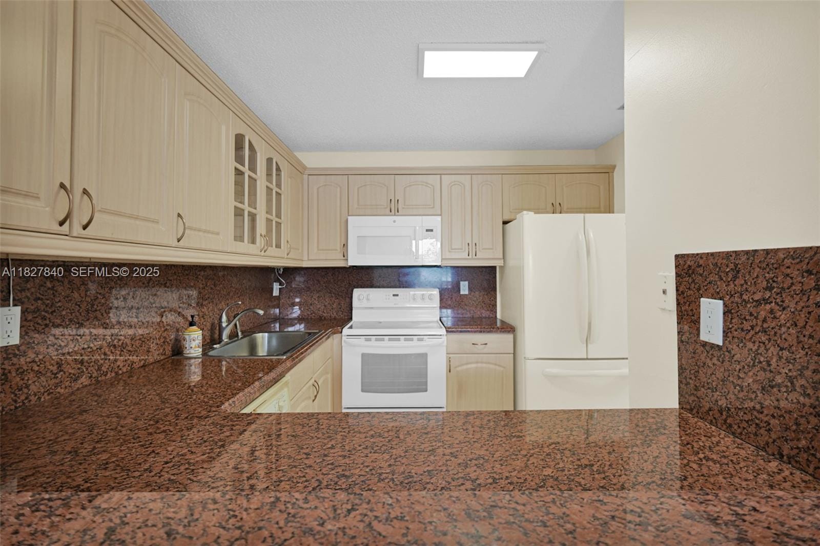 12213 SW 24th Terrace 19 — photo 8