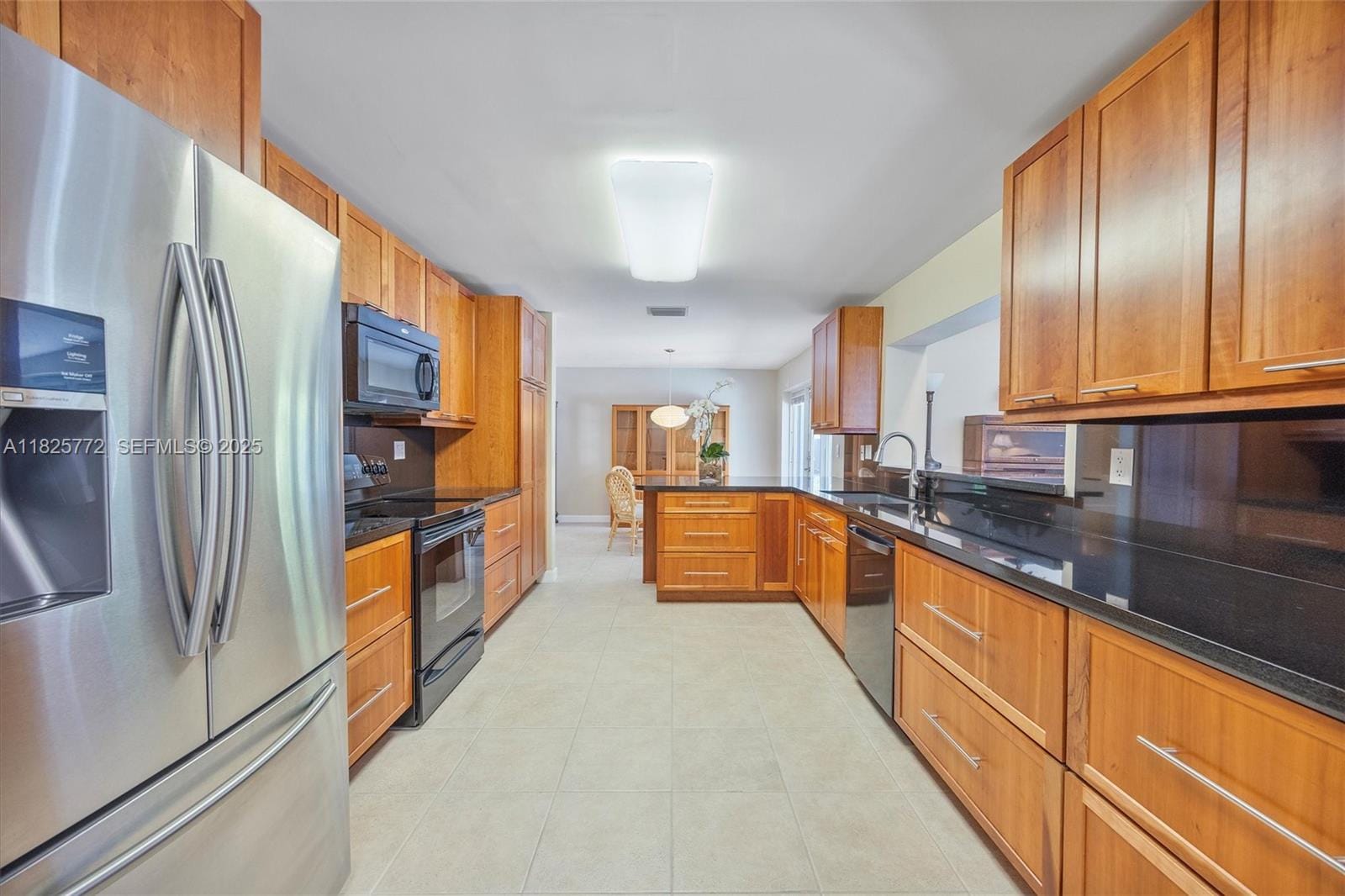 10220 SW 108th Street, Miami, FL 33176 photo 7
