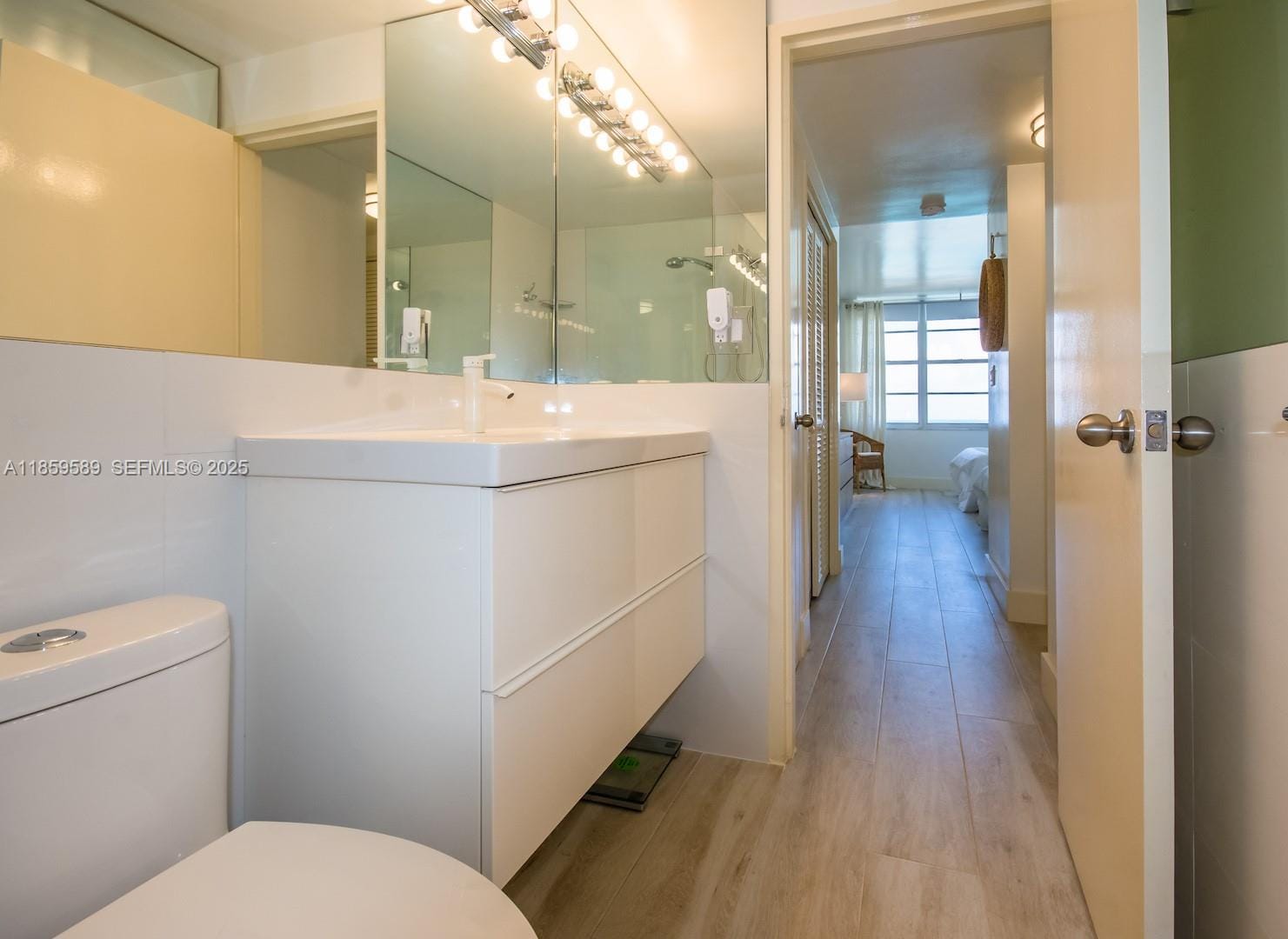 5601 Collins Avenue 1204 — photo 12