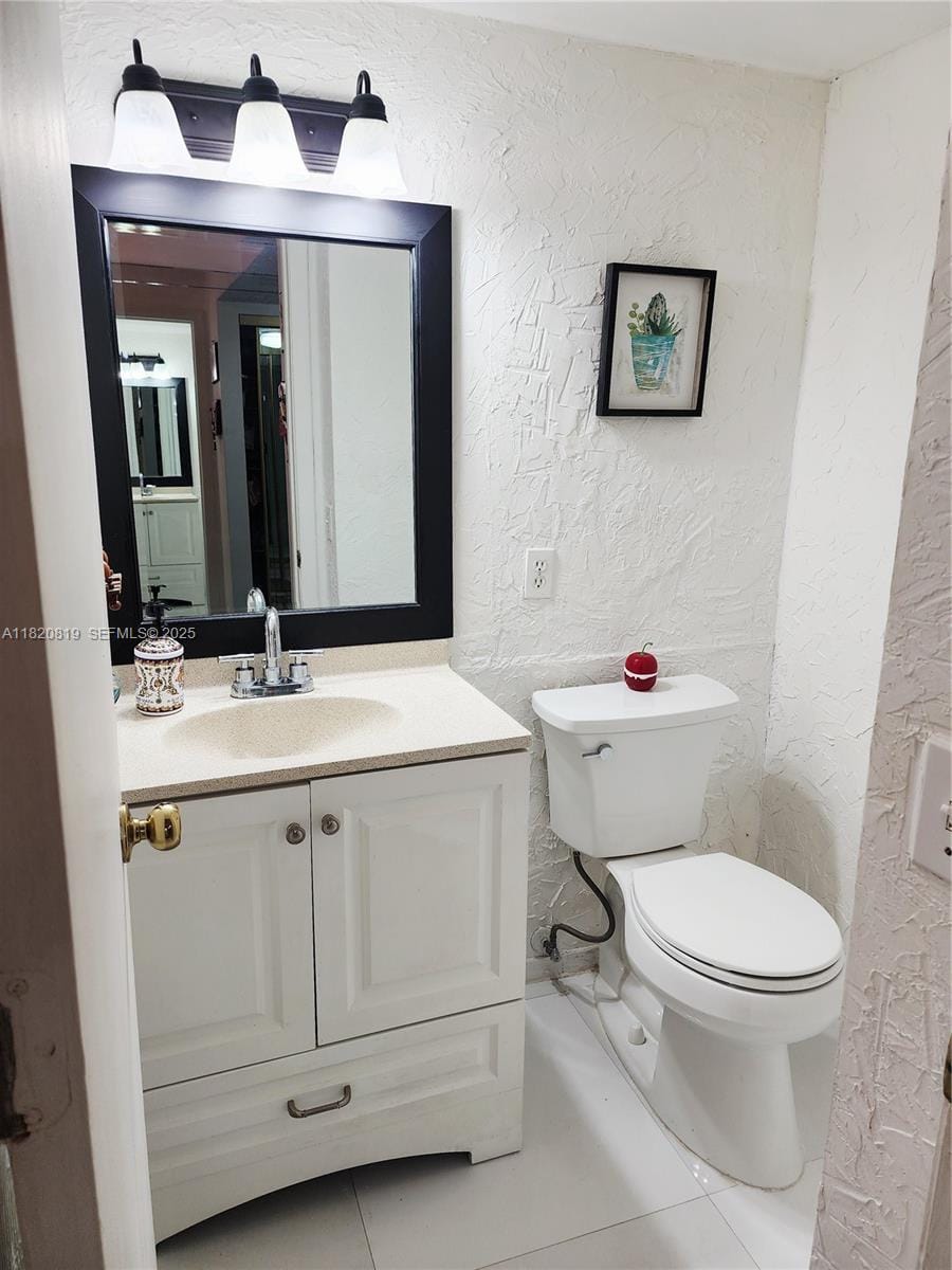 2541 Aragon Boulevard 105, Sunrise, FL 33322 photo 19
