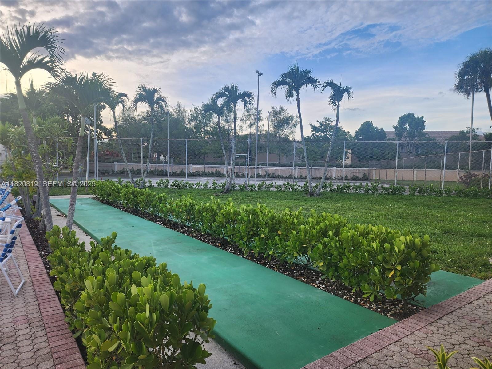 2541 Aragon Boulevard 105, Sunrise, FL 33322 photo 4