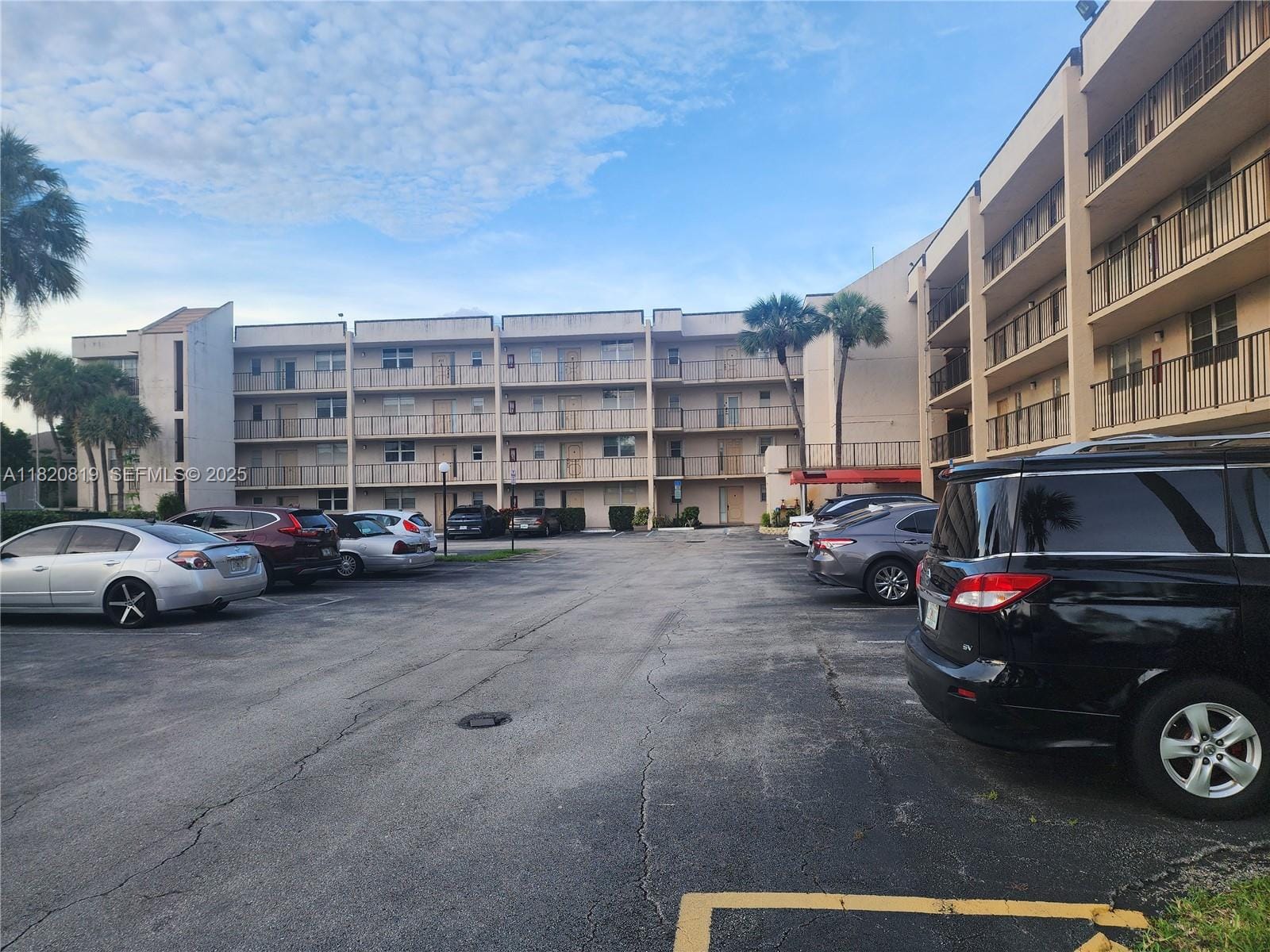 2541 Aragon Boulevard 105, Sunrise, FL 33322 photo 8