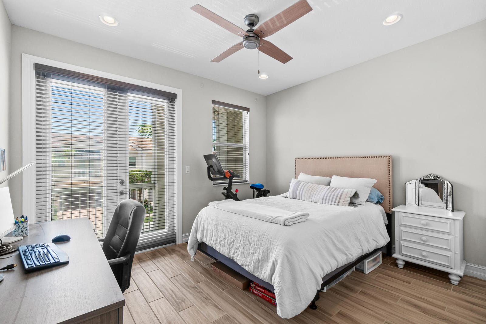 100 NW 69th Circle 102, Boca Raton, FL 33487 photo 23