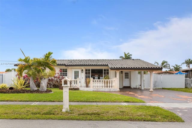 5470 W 9th Lane, Hialeah, FL 33012