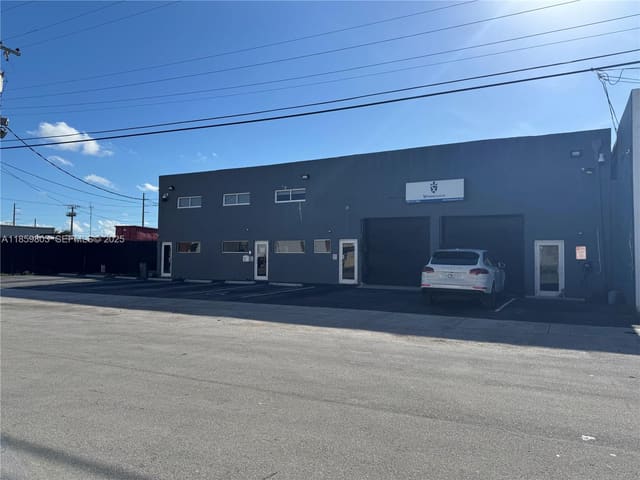 2200 SW 59th Avenue, West Park, FL 33023