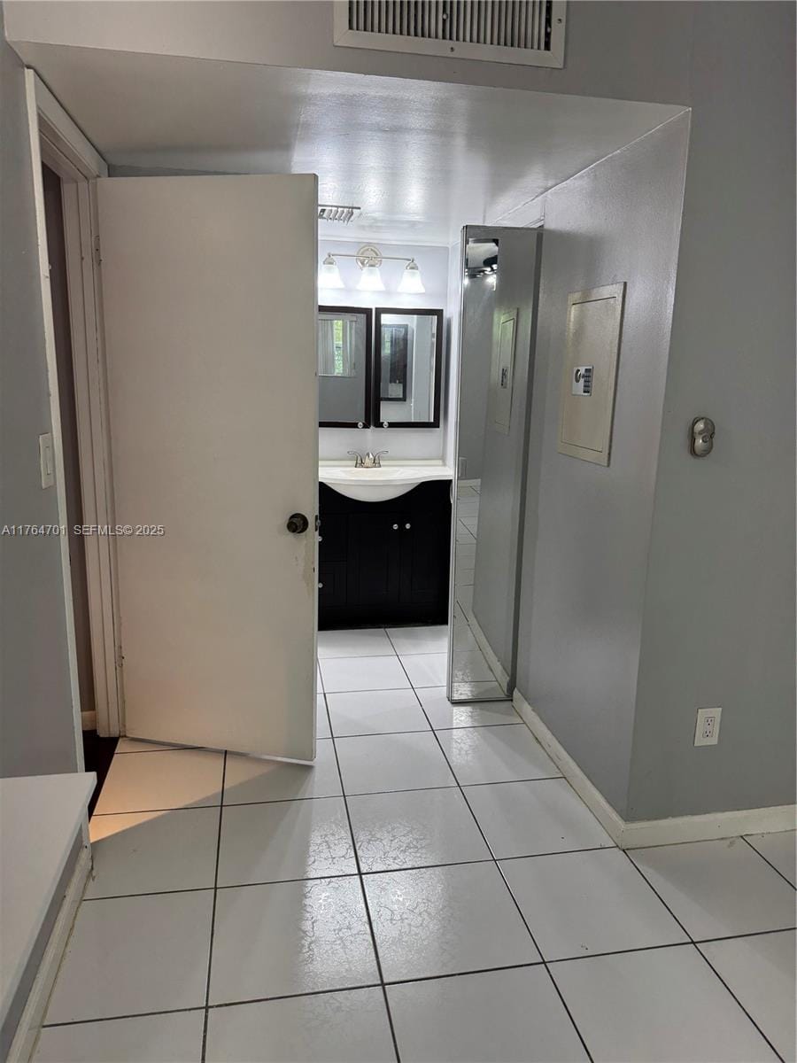1255 W 53rd Street 307-3, Hialeah, FL 33012 photo 24
