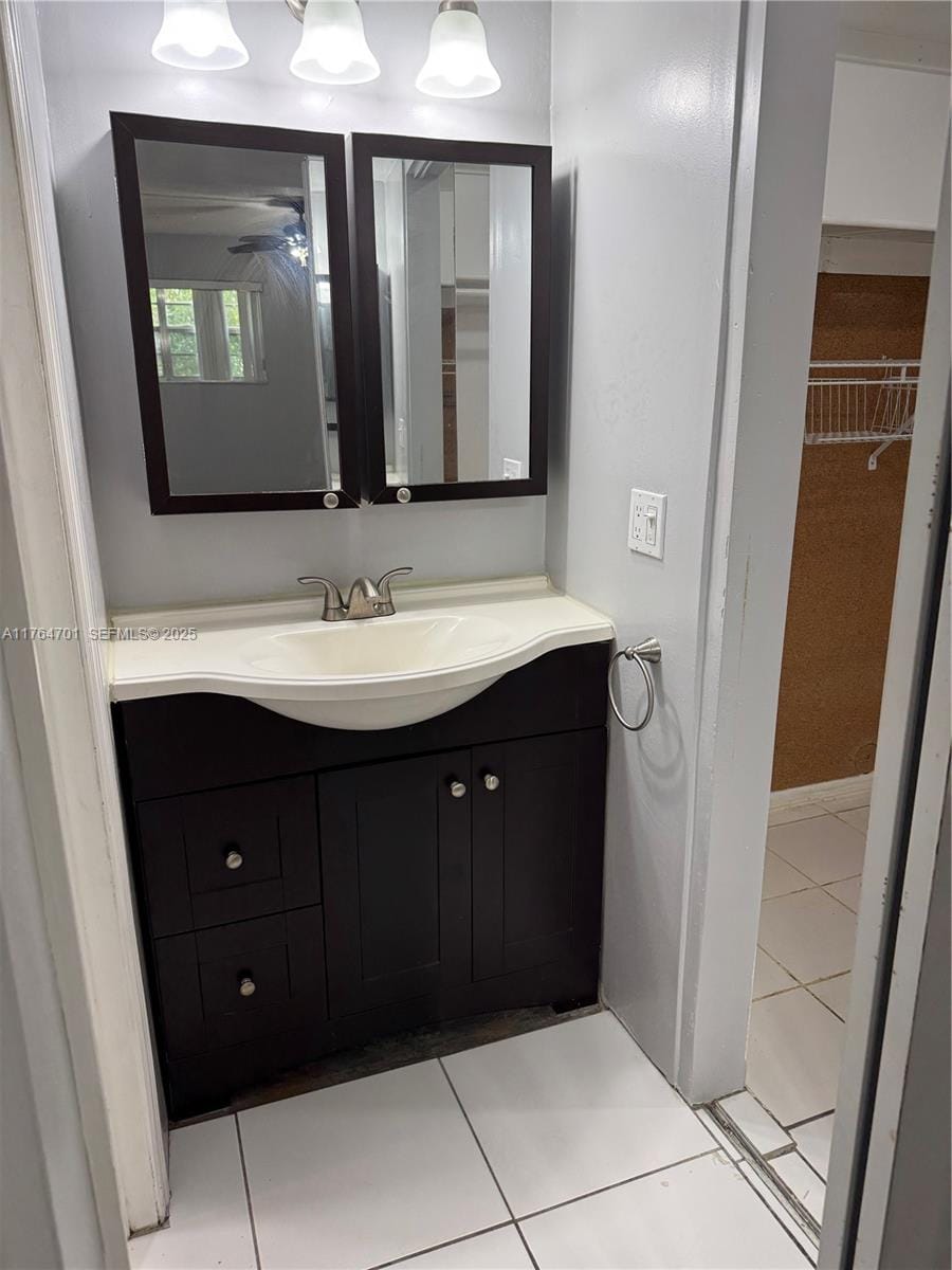 1255 W 53rd Street 307-3, Hialeah, FL 33012 photo 27