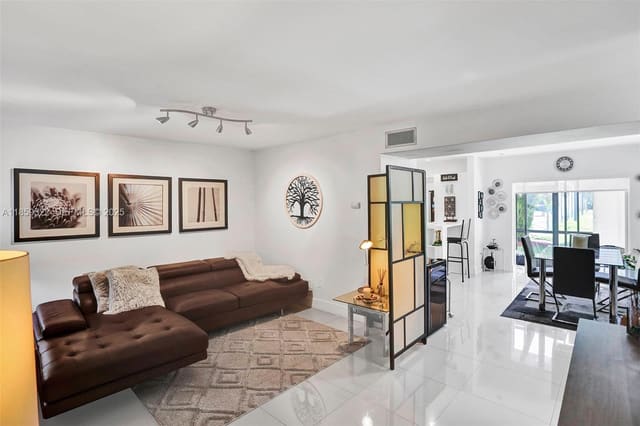 8401 SW 107th Avenue 111E, sold in Kendall Acres West Condo, Miami, FL