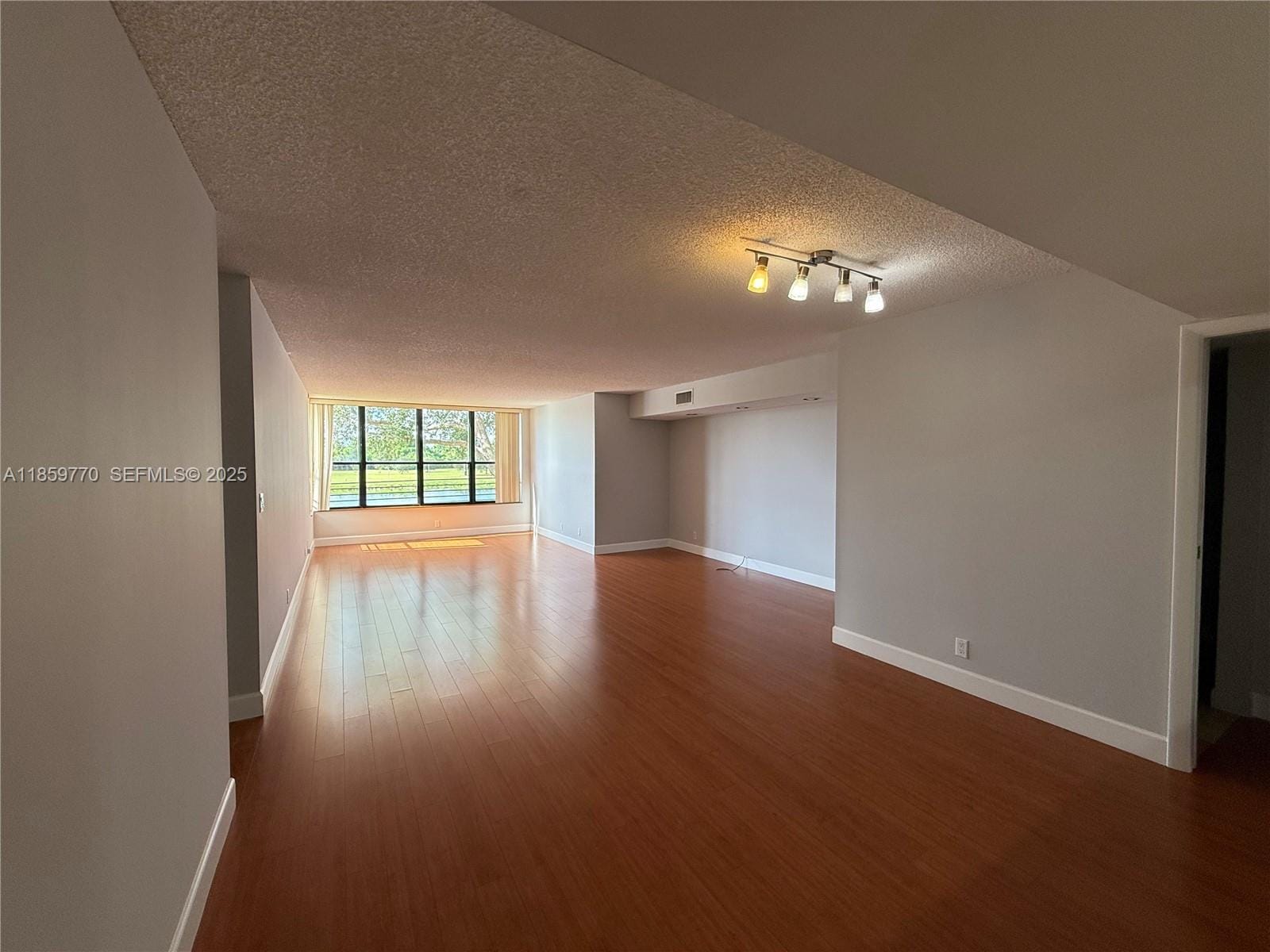 2767 S Carambola S Circle 201 — photo 5