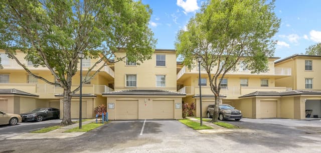 2100 Greenview Shores Boulevard 514, sold in Arissa Place Condo, Wellington, FL