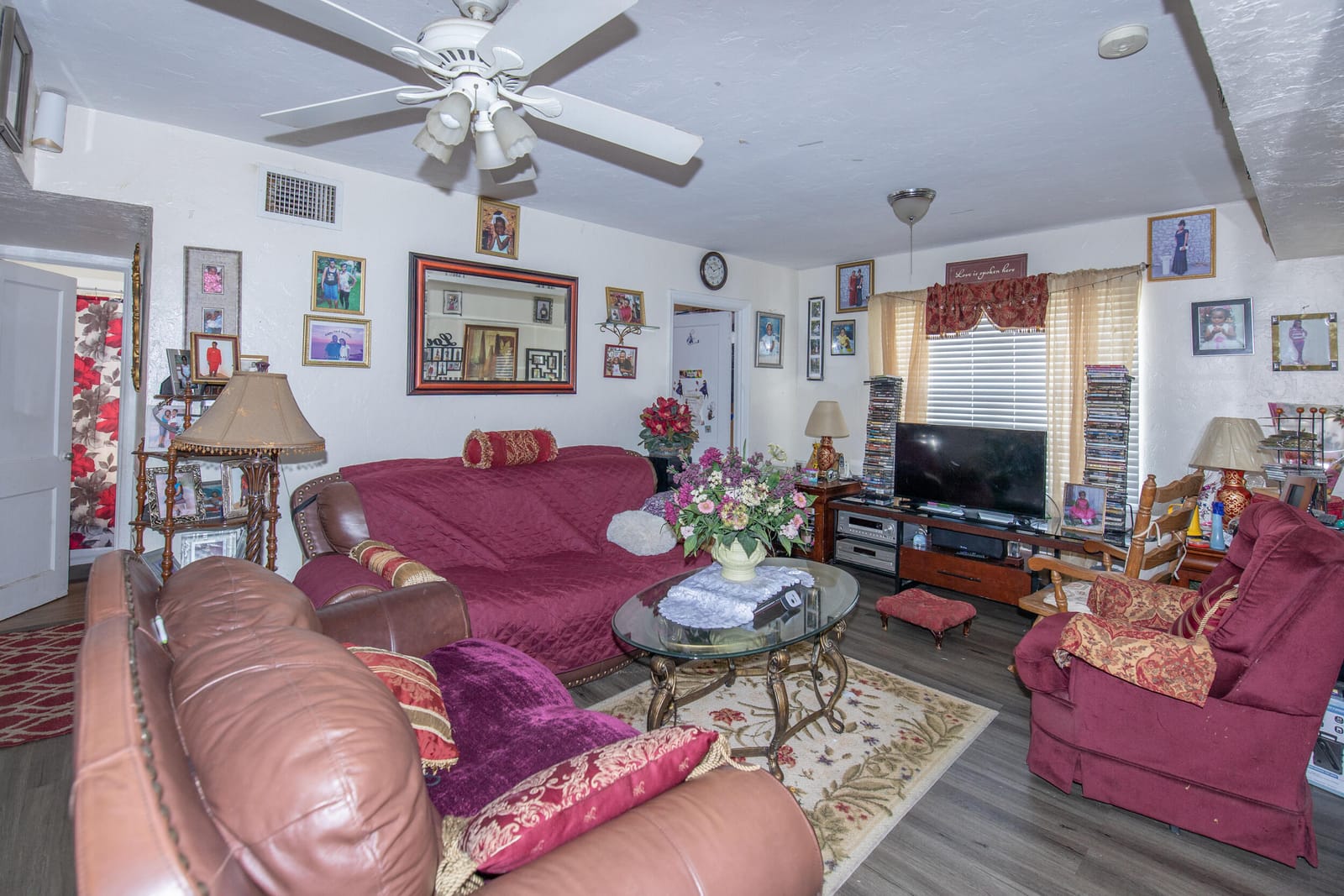 928 S Dixie Highway — photo 2