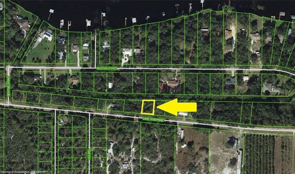 1790 Lake Josephine Drive — photo 1