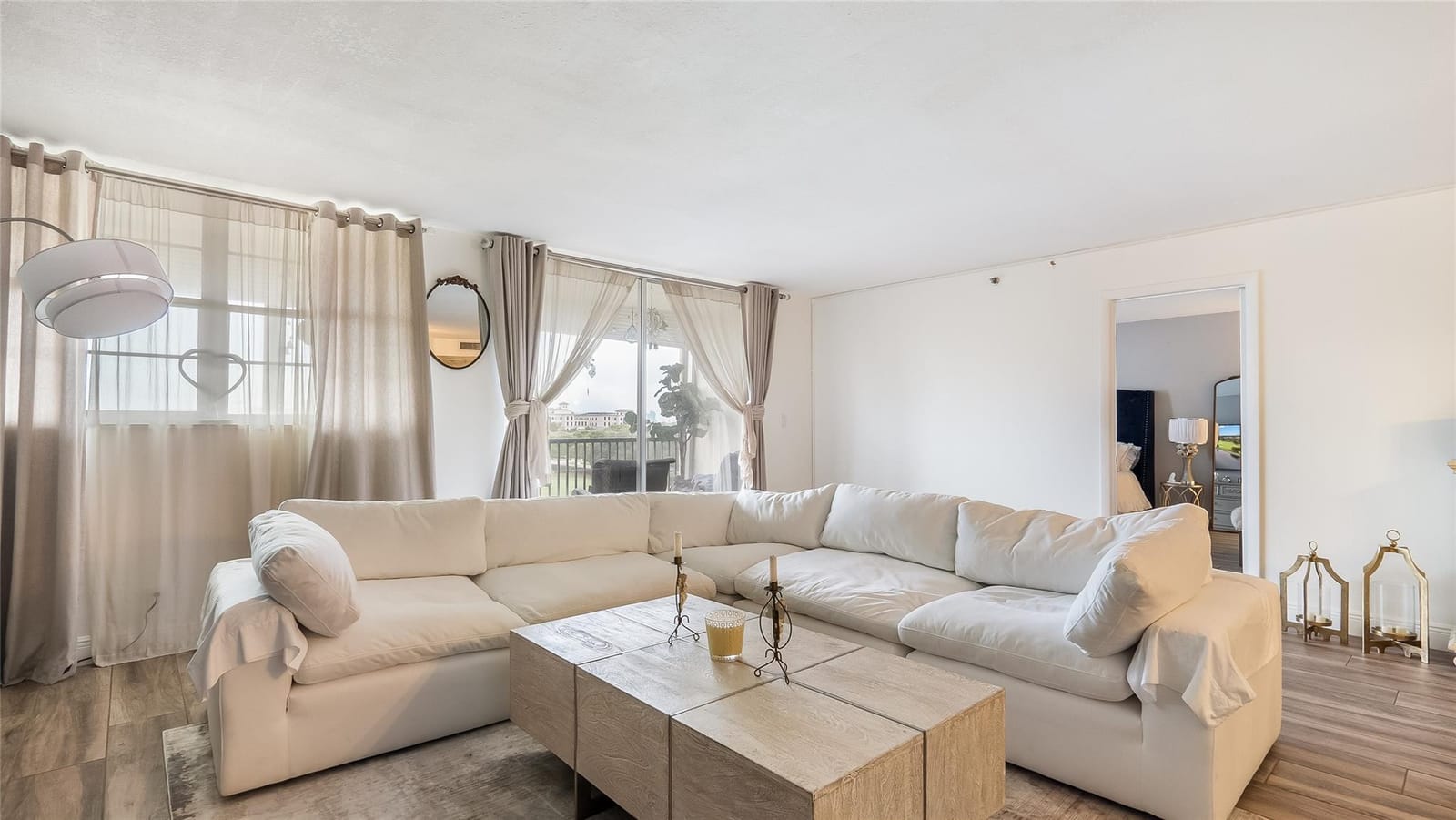 3300 W Rolling Hills Circle 504, Davie, FL 33328 photo 8