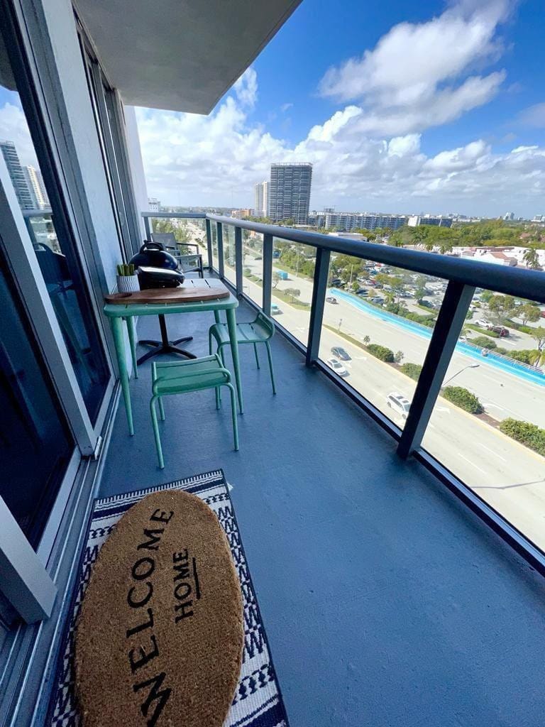 2602 E Hallandale Beach Boulevard R1010 — photo 7