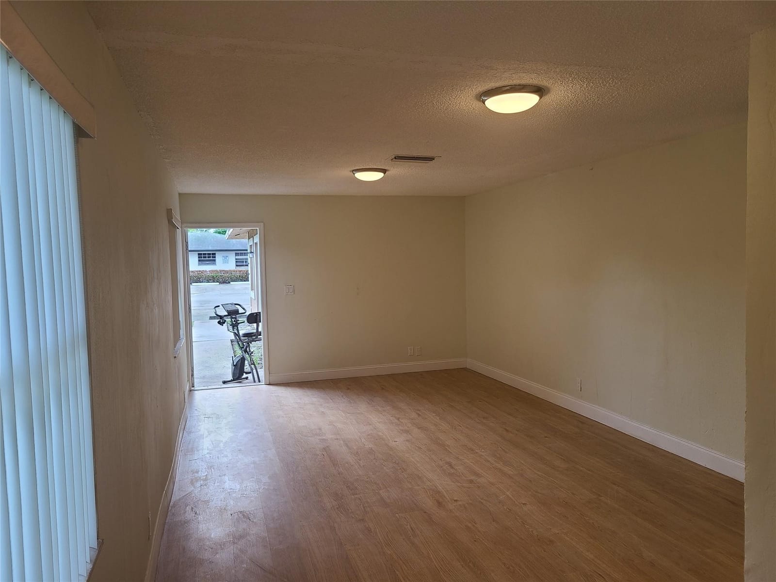 25 NW 11th Street, Fort Lauderdale, FL 33311 photo 27