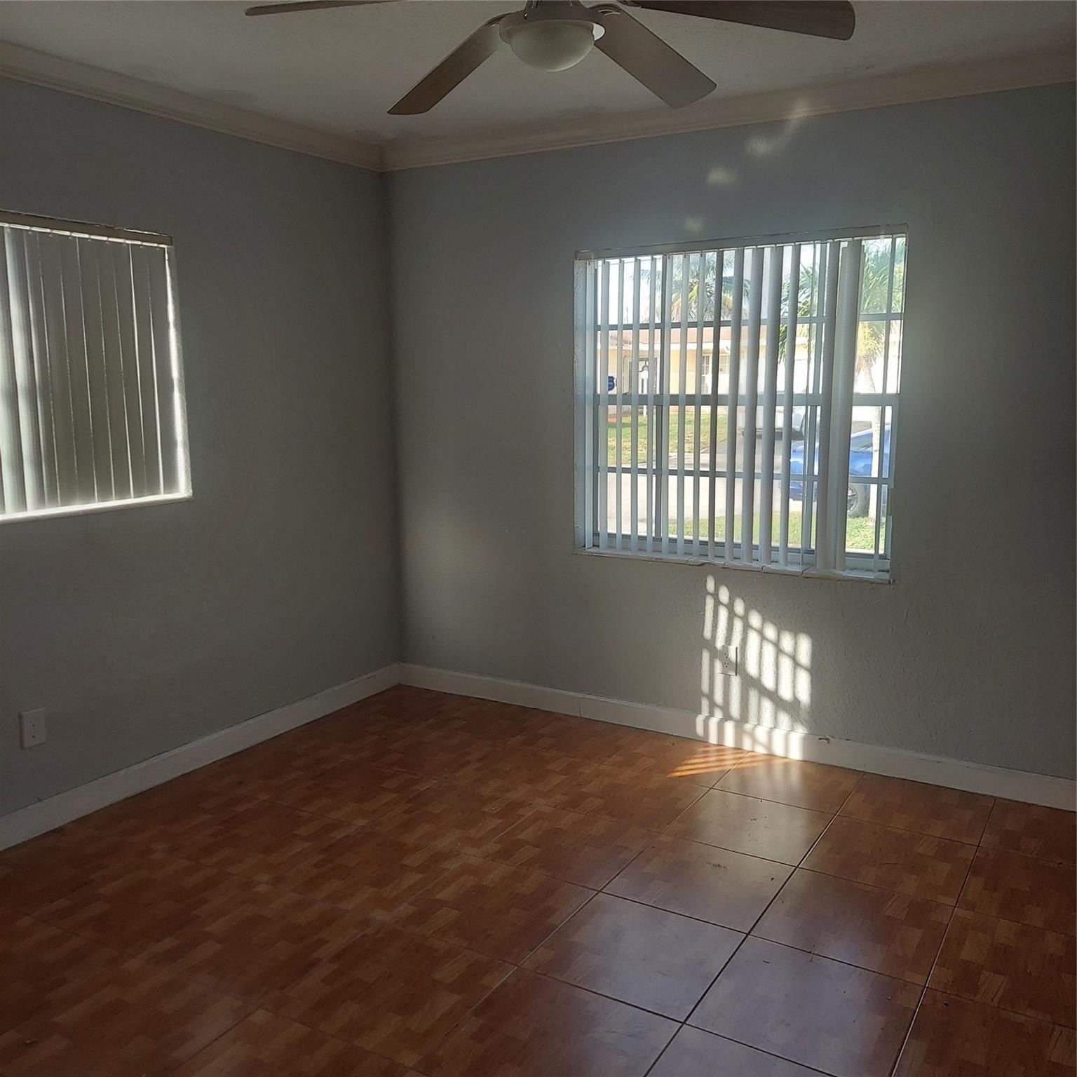 2260 NW 33rd Avenue, Lauderdale Lakes, FL 33311, Lauderdale Lakes