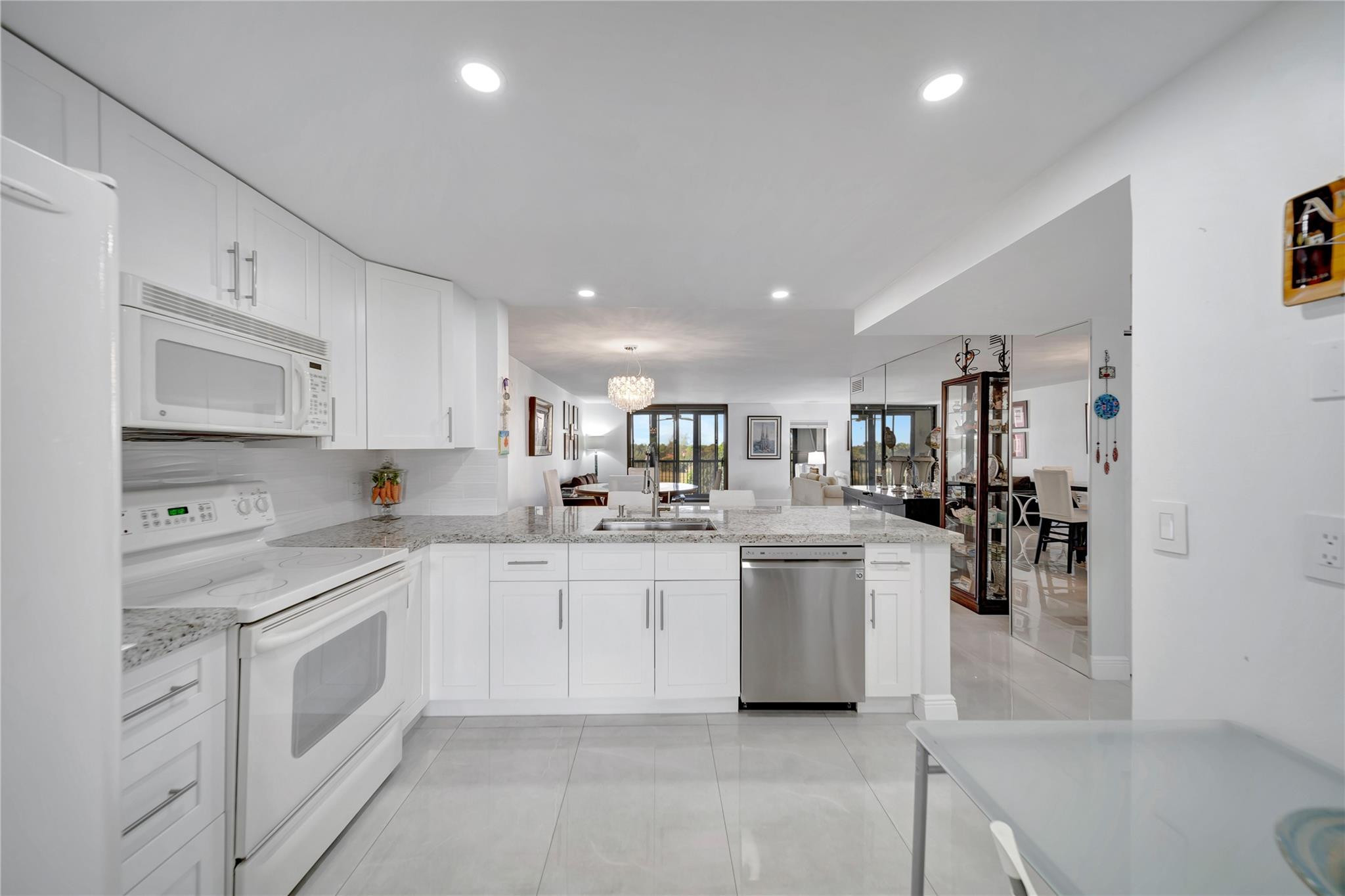 3521 Environ Boulevard B410 — photo 8