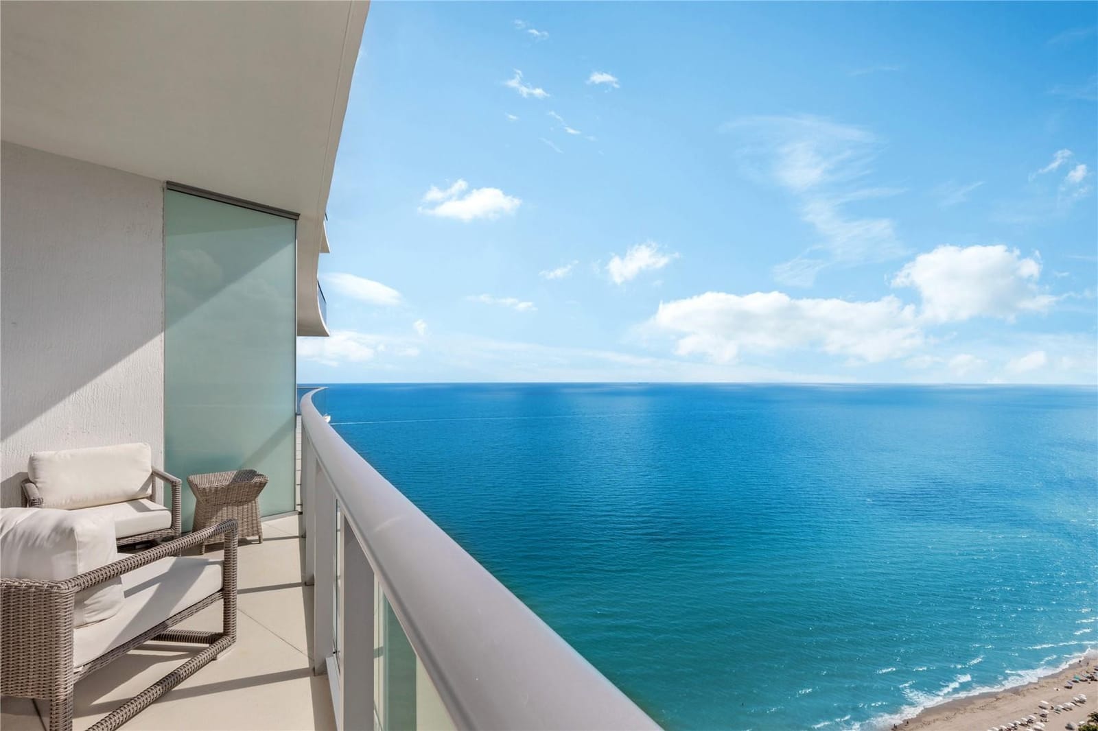4111 S Ocean Drive Lph3/5 — photo 3