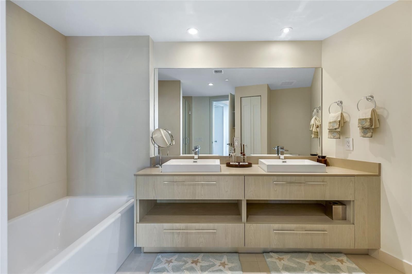 4111 S Ocean Drive Lph3/5 — photo 6