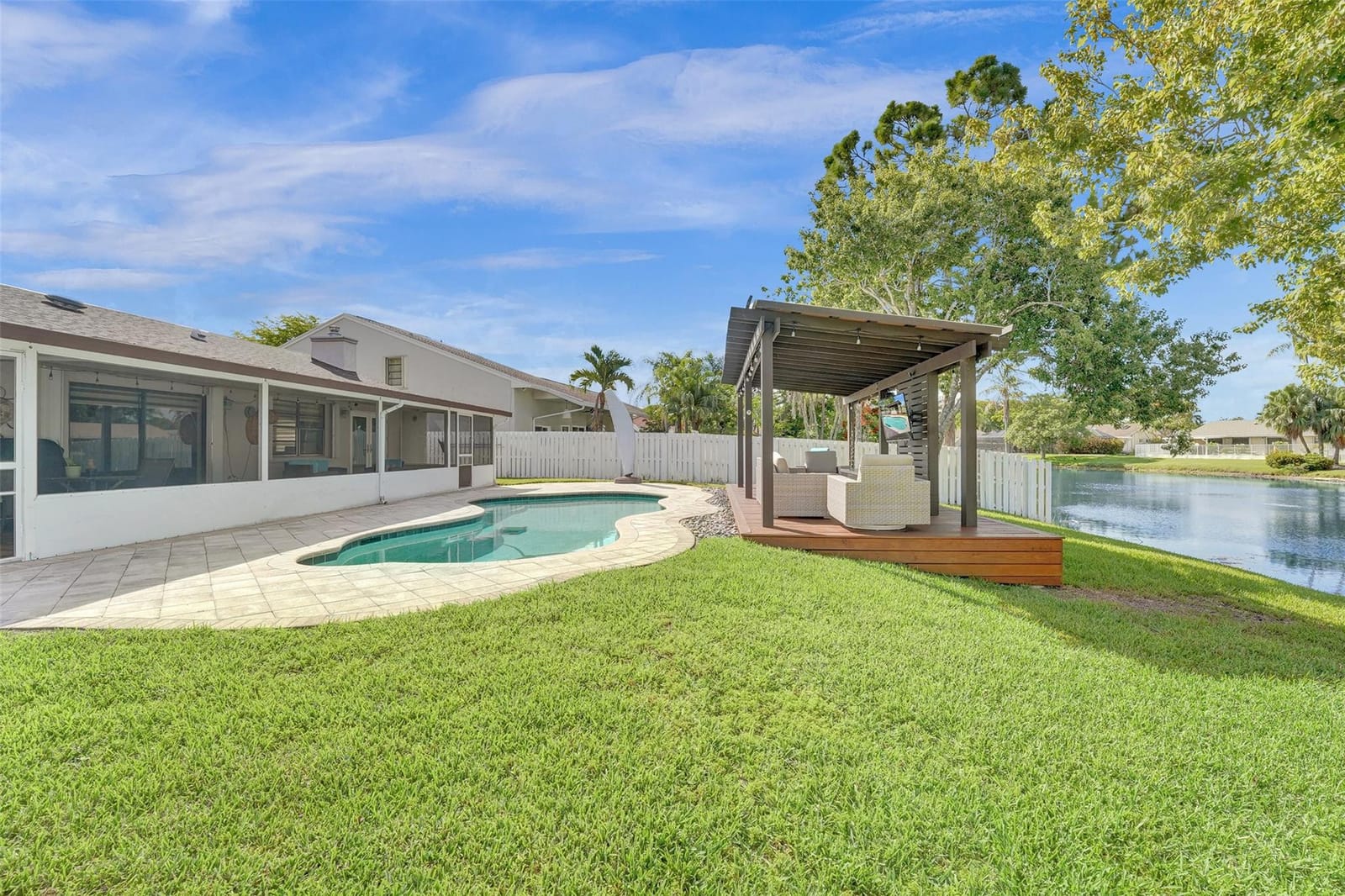14470 Fairfax Place, Davie, FL 33325 photo 24